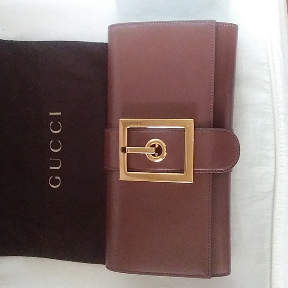 GUCCI LADY BUCKLE CLUTCH 11"LX6"HX1"D - Picture 10 of 10